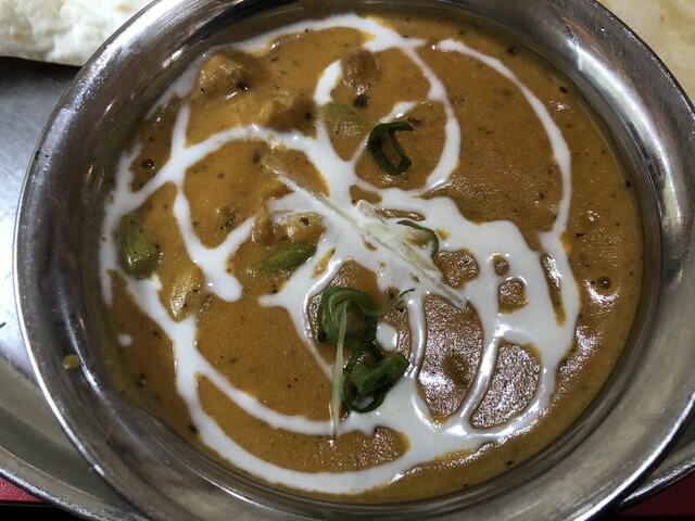 Dal Curry lentil stew with cream swirl